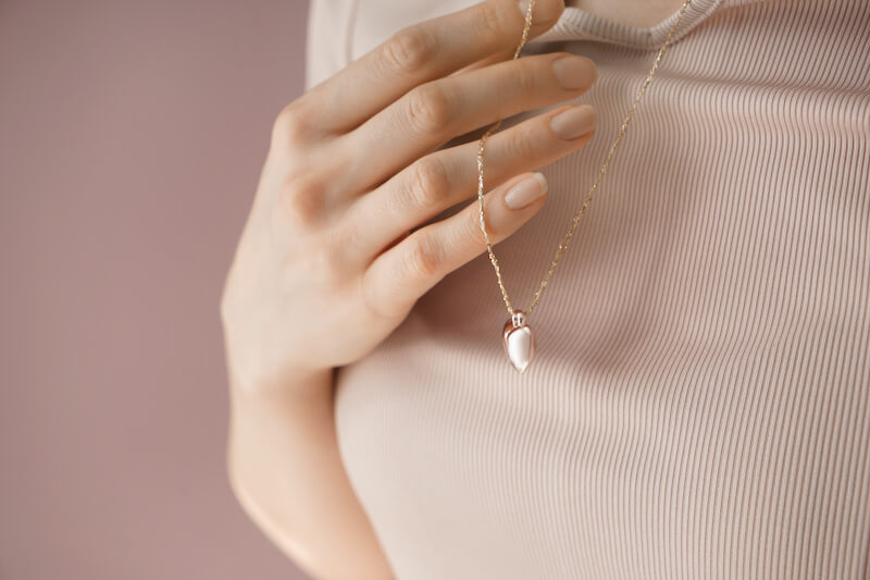 ペットの遺骨を手元で保管したいです どのように供養するべきですか